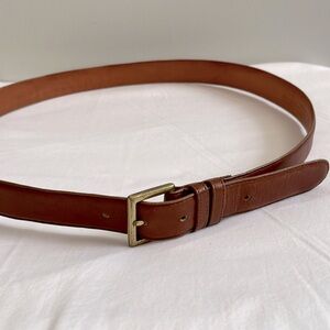 Coach men’s size 40 British tan leather belt